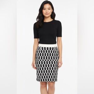 Adrienne Vittadini Black and white Skirt - Size 12 Petite